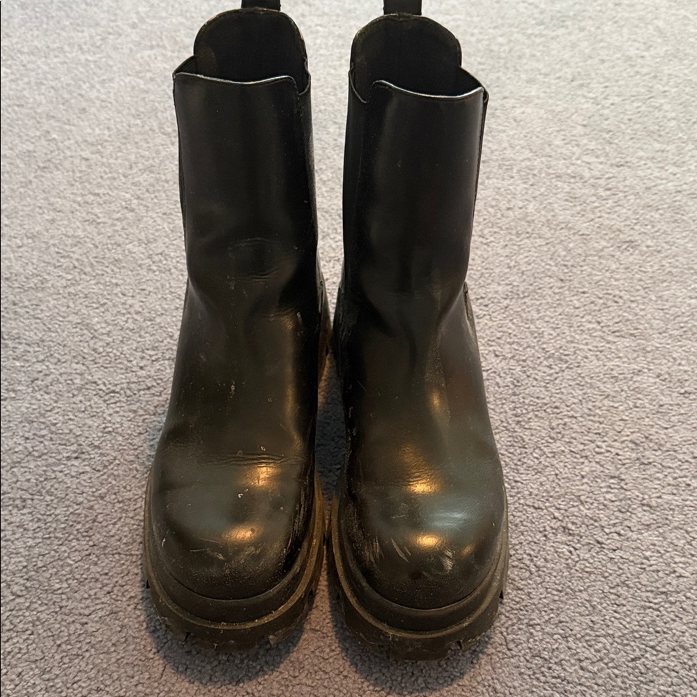 Zara Chunky Black Leather Ankle Boots